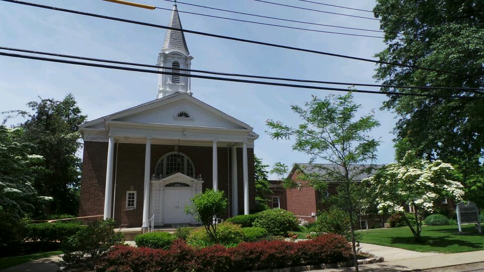 Photo of The Community Church of Douglaston in Little Neck City, New York, United States - 1 Picture of Point of interest, Establishment, Church, Place of worship