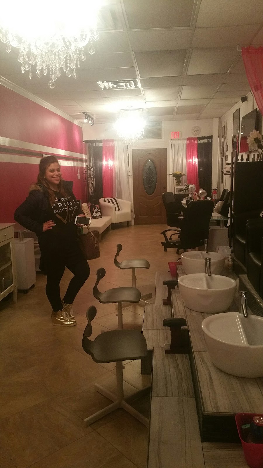 Photo of Catilia's Nail Studio in Union City, New Jersey, United States - 7 Picture of Point of interest, Establishment, Beauty salon, Hair care