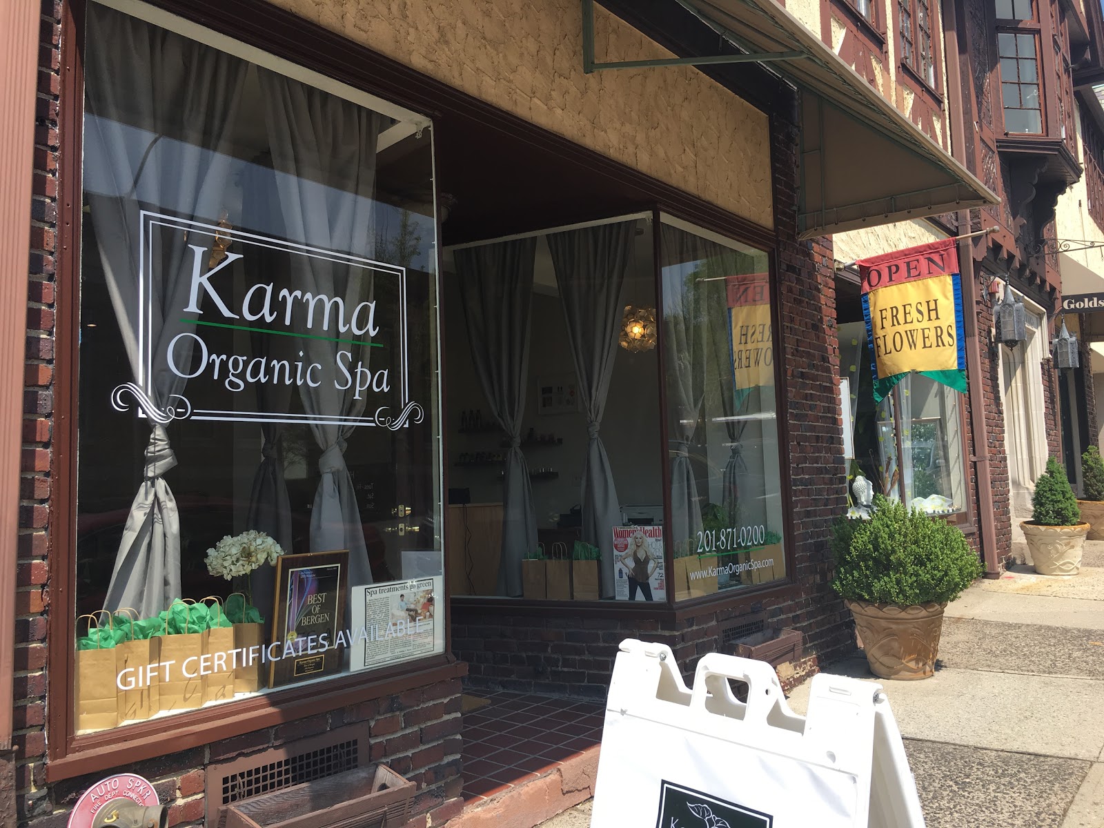 Photo of karma organic spa in Englewood City, New Jersey, United States - 3 Picture of Point of interest, Establishment, Beauty salon, Hair care