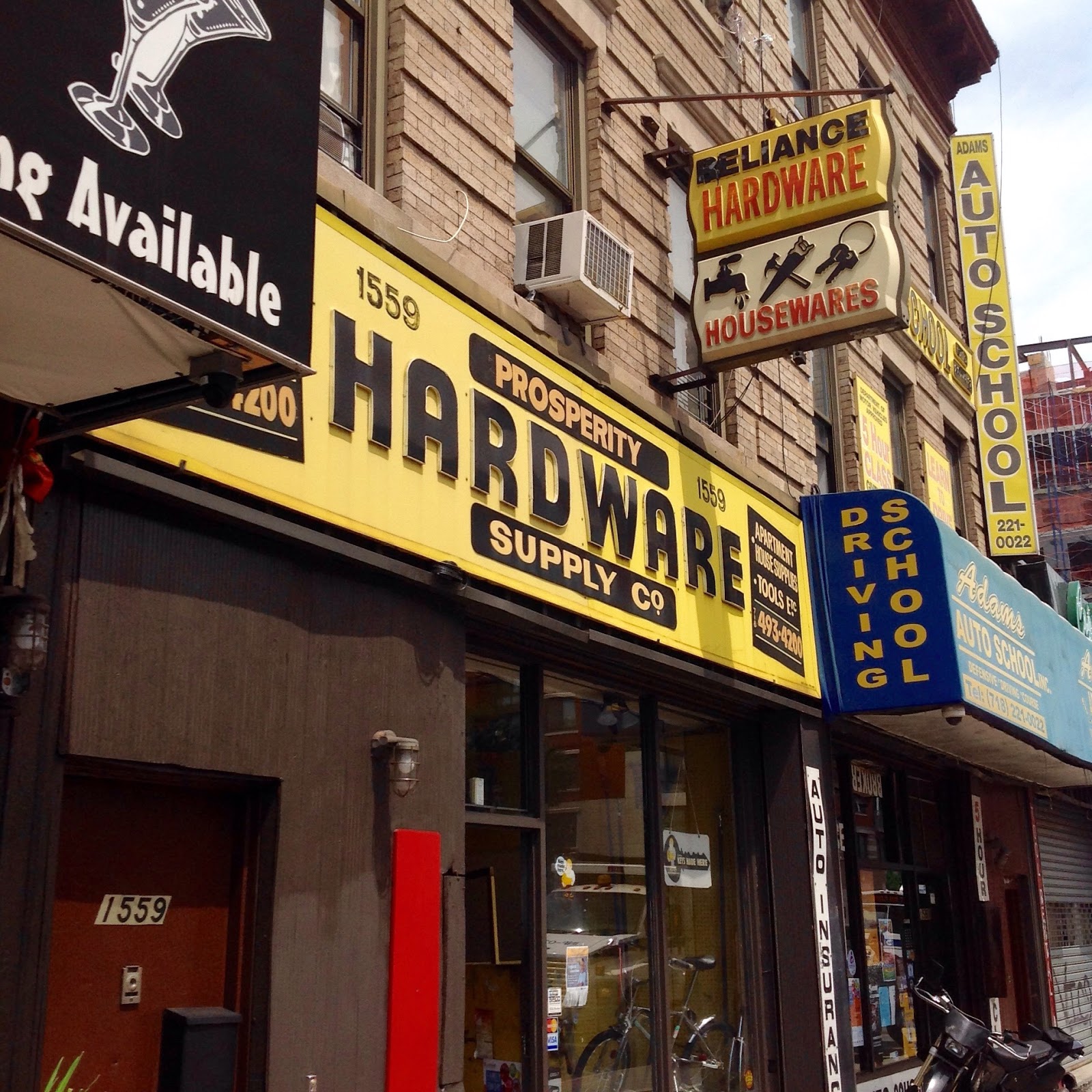 Photo of Prosperity Hardware Store in Kings County City, New York, United States - 2 Picture of Point of interest, Establishment, Store, Home goods store, Hardware store, Locksmith