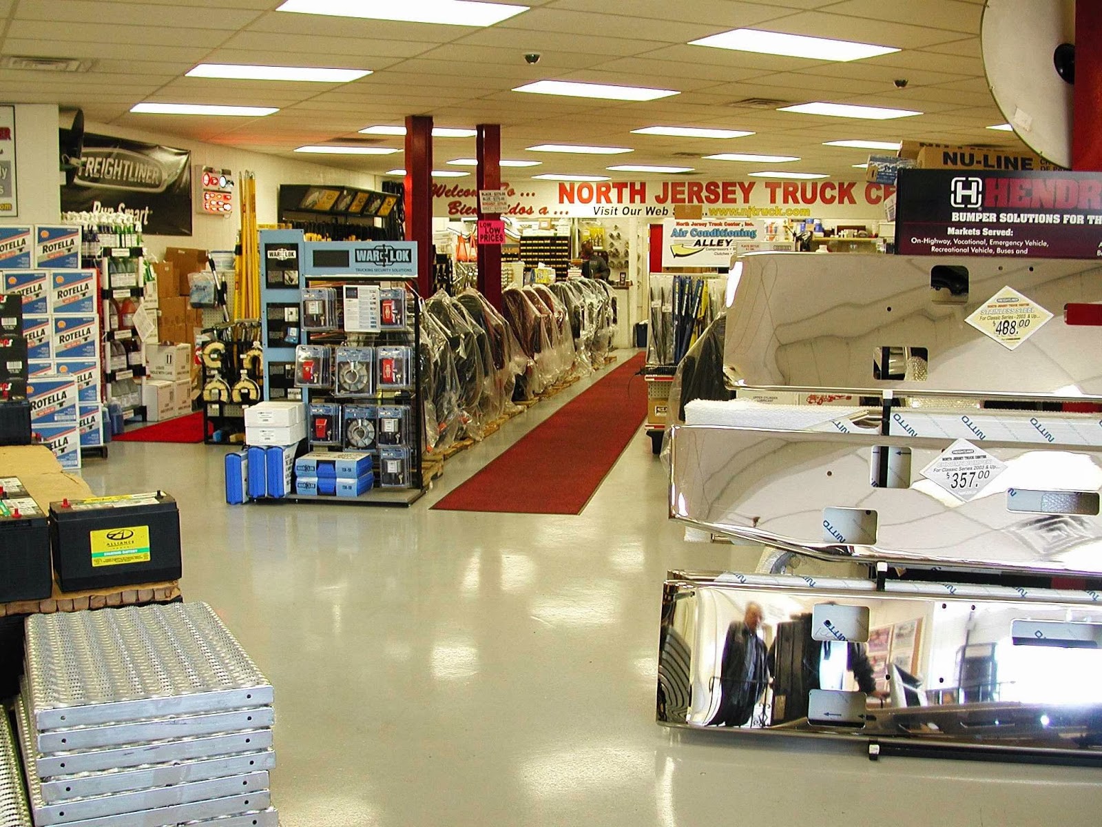 Photo of North Jersey Truck Center in Saddle Brook City, New Jersey, United States - 4 Picture of Point of interest, Establishment, Store