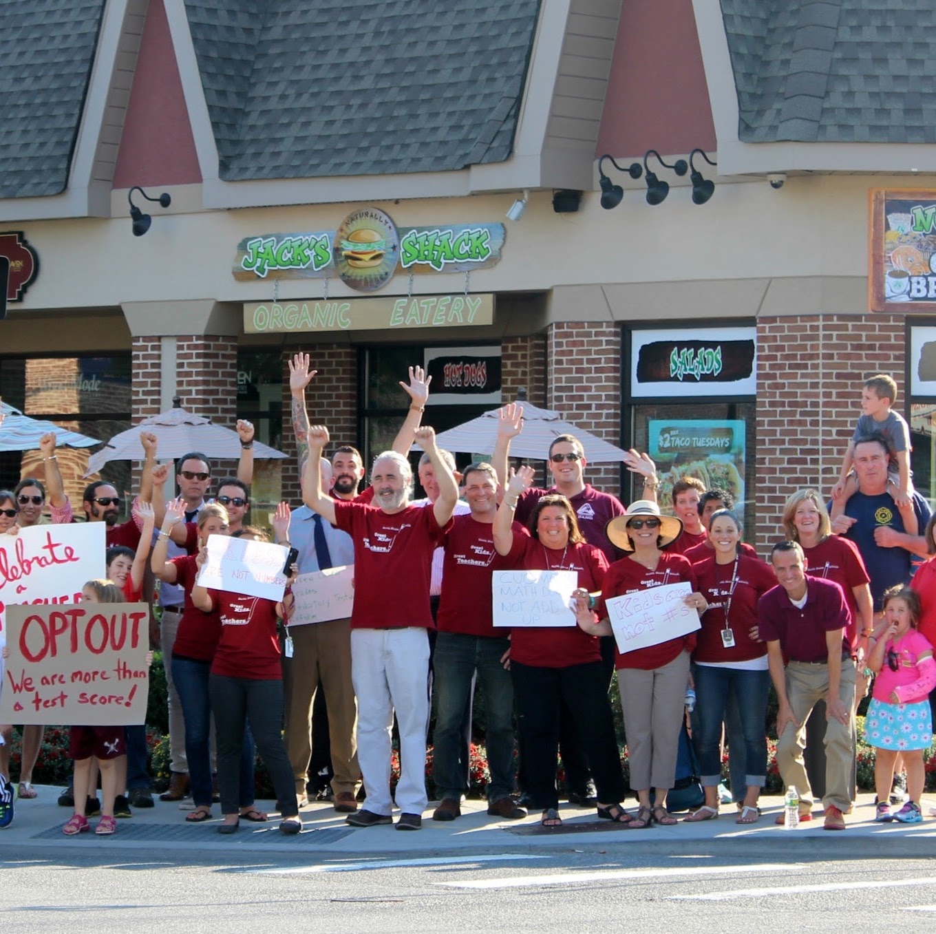 Photo of North Shore Schools Federated Employees in Glen Head City, New York, United States - 1 Picture of Point of interest, Establishment