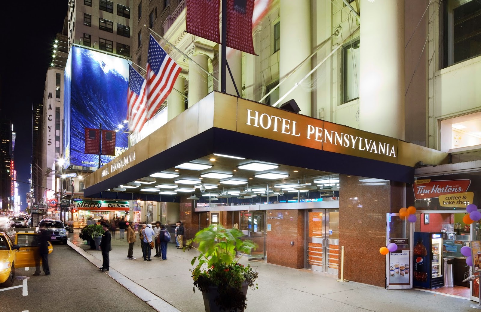 Photo of Hotel Pennsylvania in New York City, New York, United States - 9 Picture of Point of interest, Establishment, Lodging