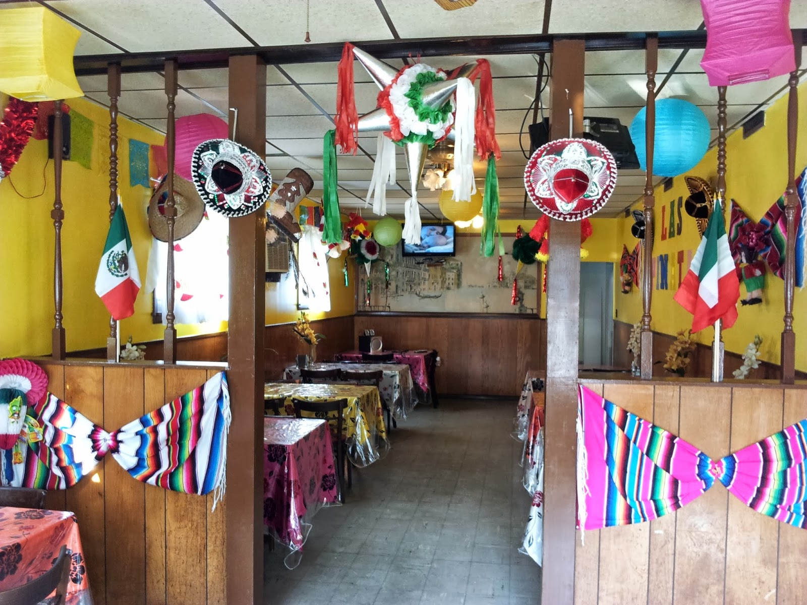 Photo of Las Pinatas Mexican Restaurant in Rahway City, New Jersey, United States - 1 Picture of Restaurant, Food, Point of interest, Establishment, Store, Meal takeaway, Meal delivery