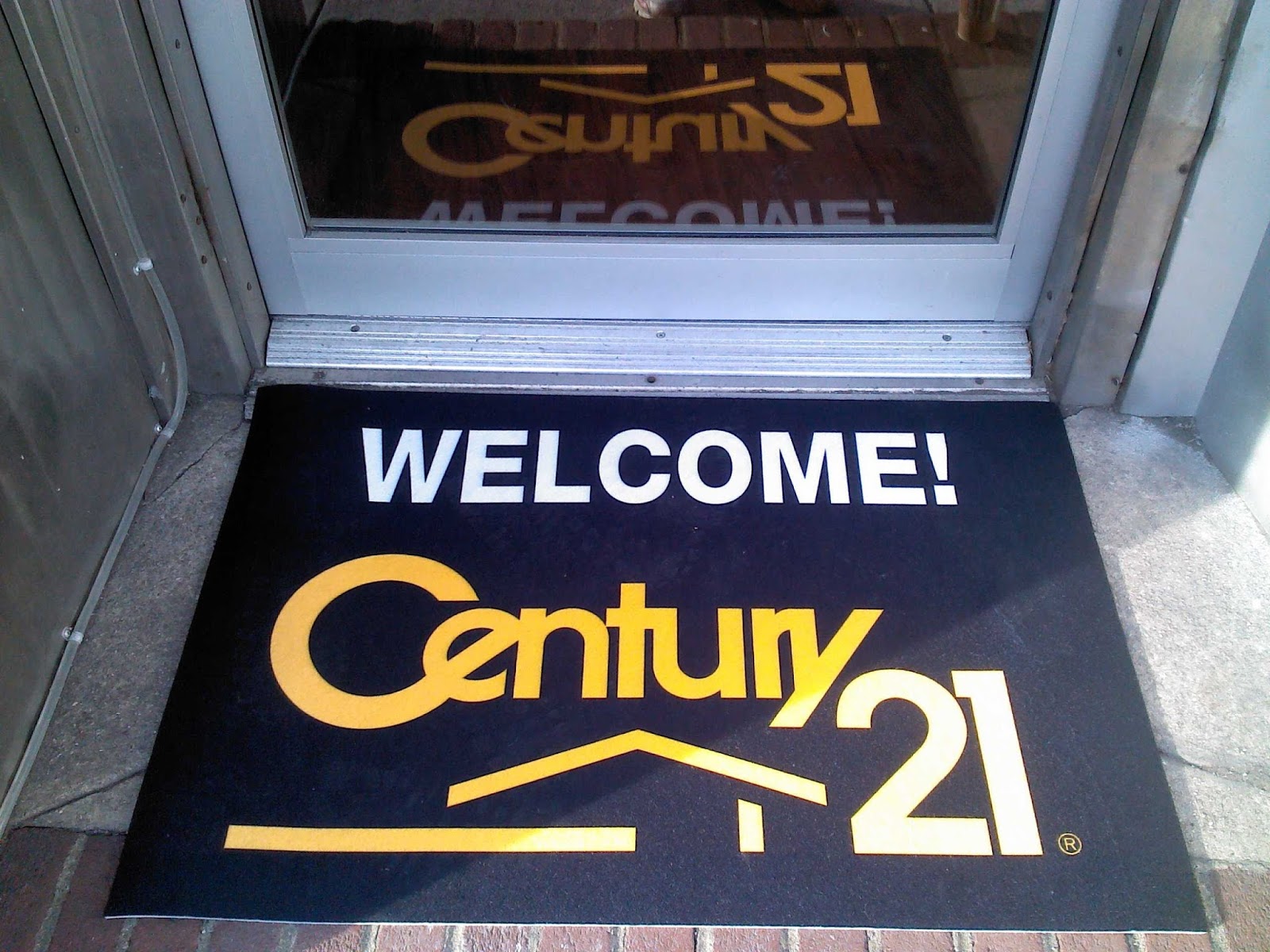 Photo of Century 21 Amiable II - Glendale in Glendale City, New York, United States - 9 Picture of Point of interest, Establishment, Real estate agency