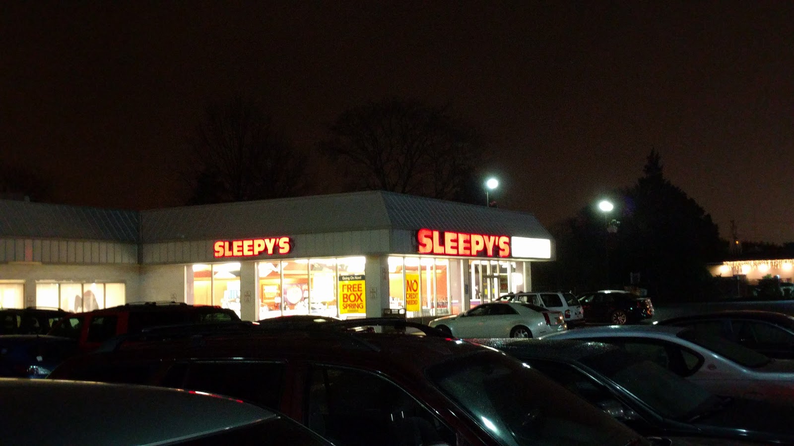 Photo of Sleepy's Westbury in Westbury City, New York, United States - 1 Picture of Point of interest, Establishment, Store, Home goods store, Furniture store