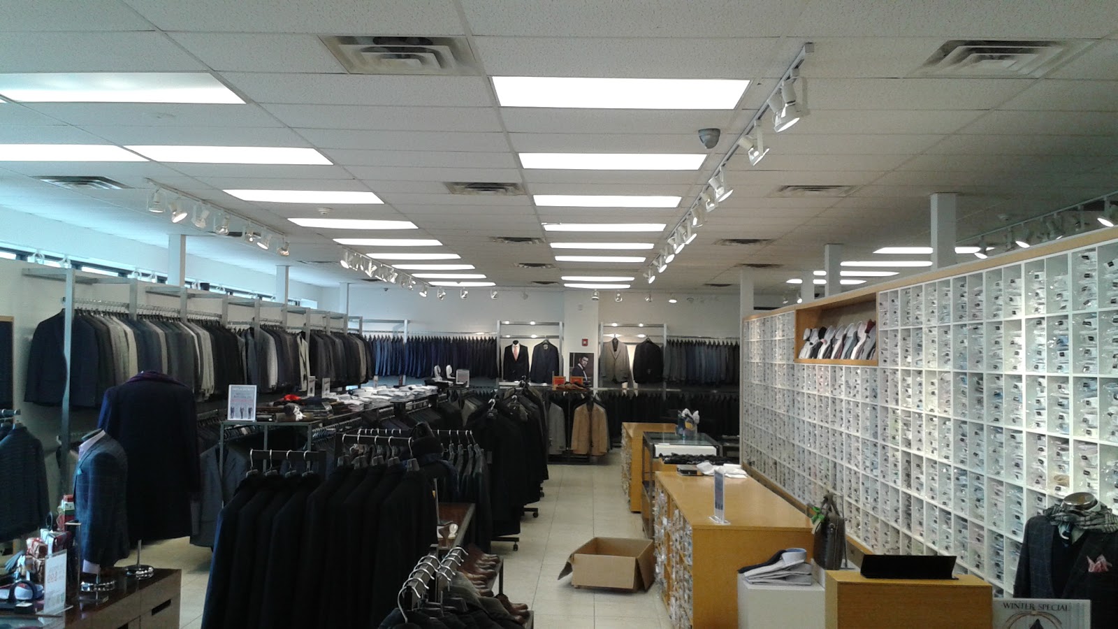 Photo of Sarar Little Falls in Little Falls City, New Jersey, United States - 1 Picture of Point of interest, Establishment, Store, Clothing store, Shoe store