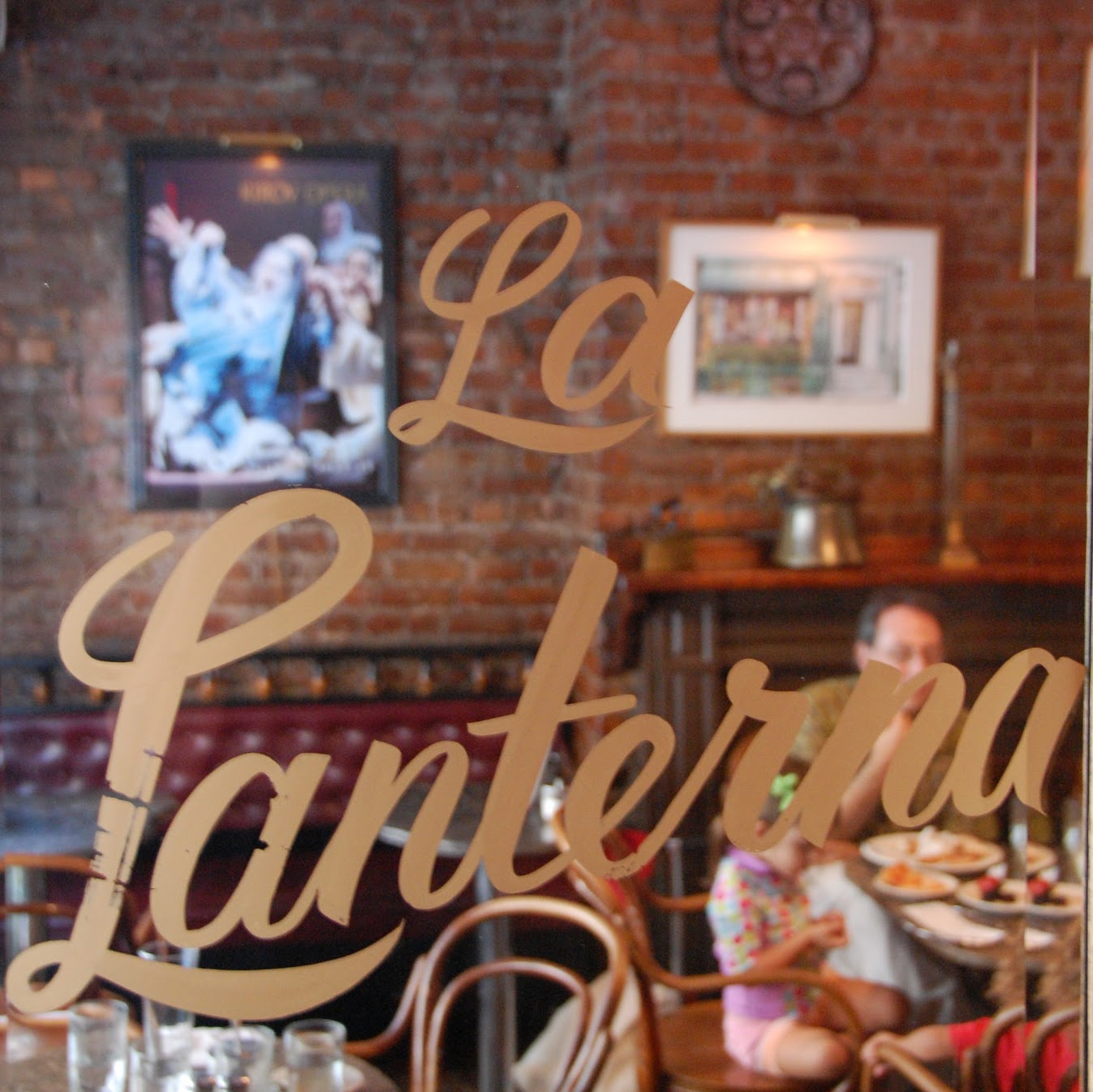 Photo of La Lanterna di Vittorio in New York City, New York, United States - 1 Picture of Restaurant, Food, Point of interest, Establishment, Cafe, Bar