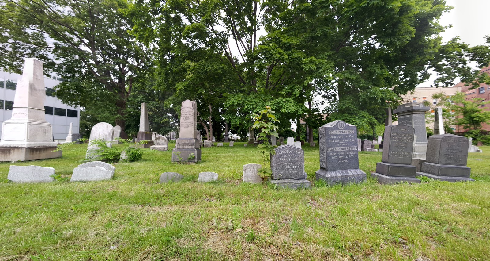 Photo of Old Bergen Church Cemetery in Jersey City, New Jersey, United States - 1 Picture of Point of interest, Establishment, Cemetery