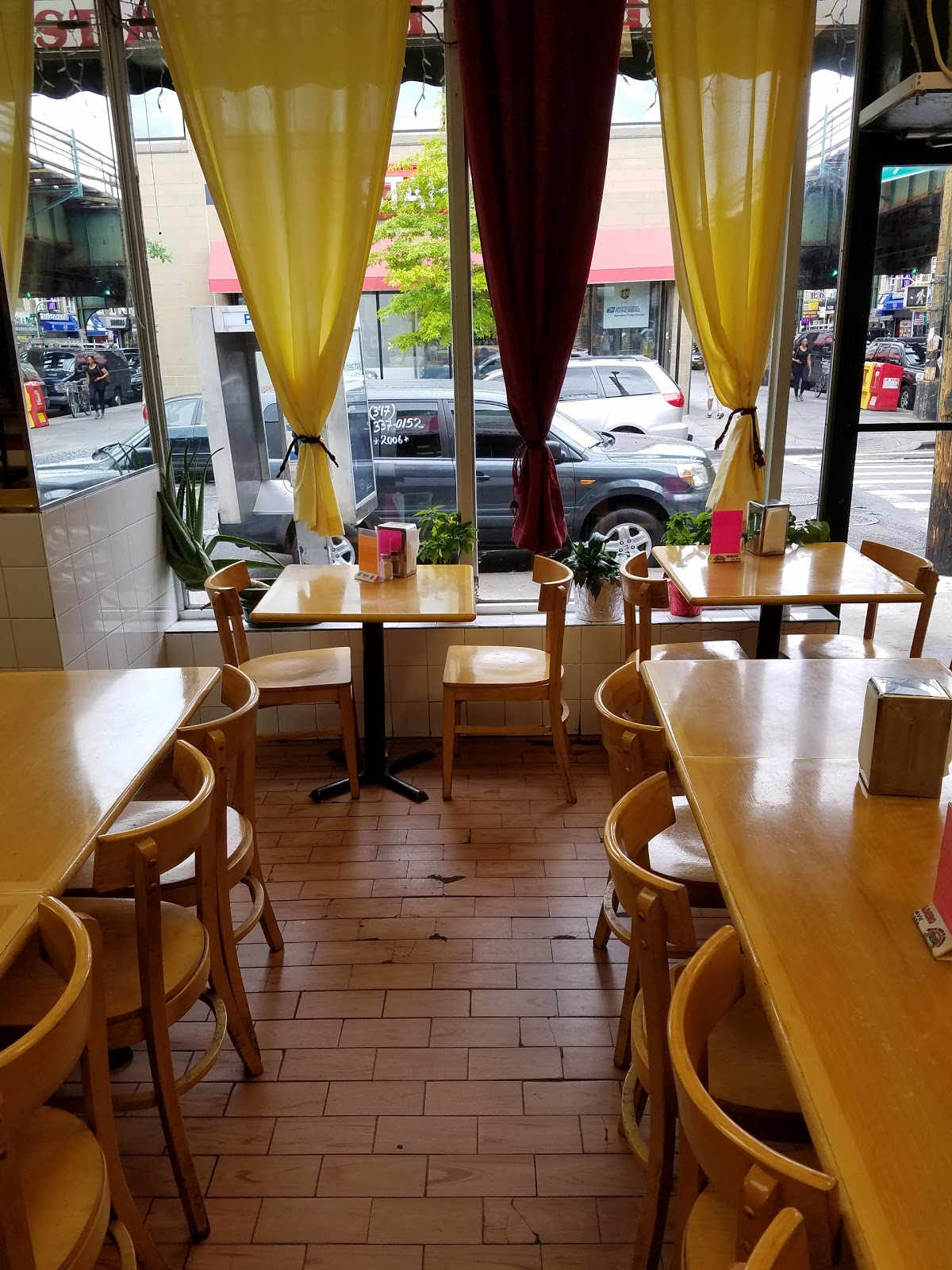 Photo of Neuvo Tacos Al Suadero in Queens City, New York, United States - 8 Picture of Restaurant, Food, Point of interest, Establishment