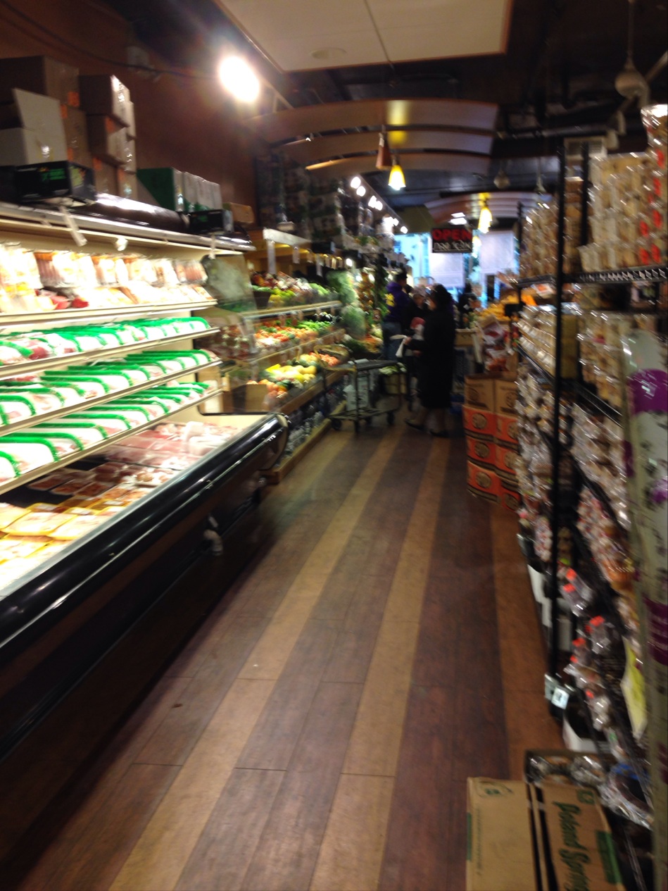 Photo of Chestnut Grocery in Brooklyn City, New York, United States - 2 Picture of Food, Point of interest, Establishment, Store, Grocery or supermarket