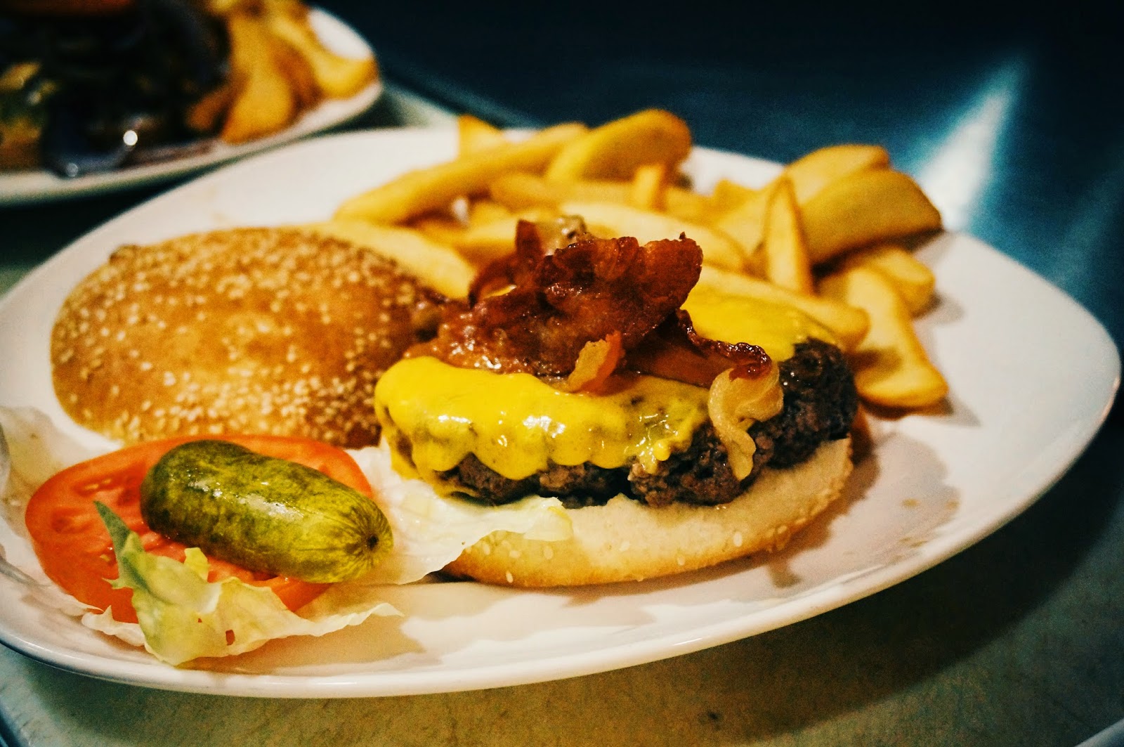 Photo of American Burgers in Rockville Centre City, New York, United States - 10 Picture of Restaurant, Food, Point of interest, Establishment