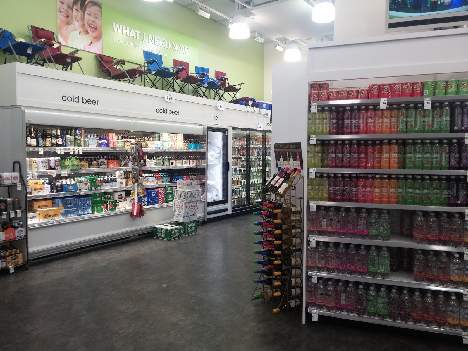 Photo of Duane Reade in New York City, New York, United States - 4 Picture of Food, Point of interest, Establishment, Store, Health, Convenience store, Home goods store, Clothing store, Electronics store