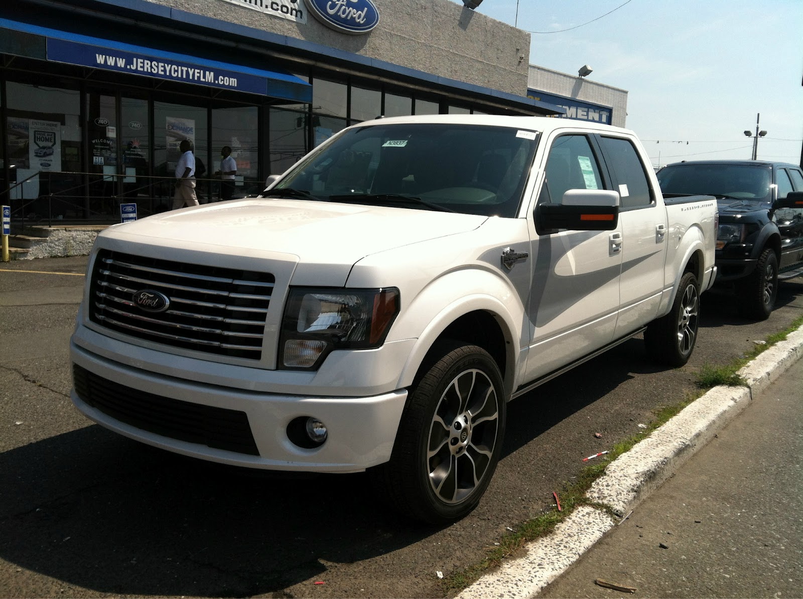 Photo of Jersey City Ford in Jersey City, New Jersey, United States - 6 Picture of Point of interest, Establishment, Car dealer, Store