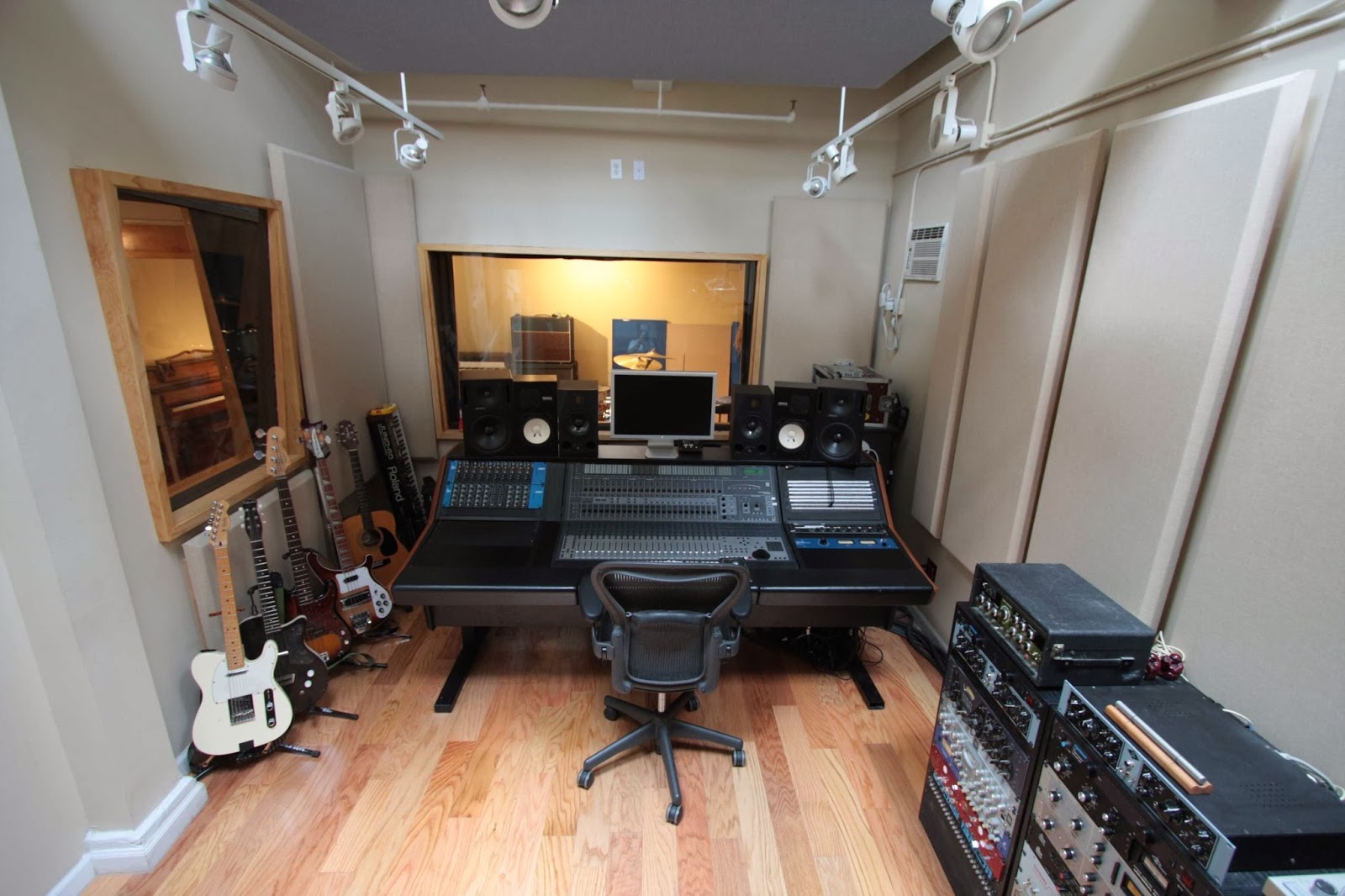 Photo of Fireplace Studios in New York City, New York, United States - 4 Picture of Point of interest, Establishment