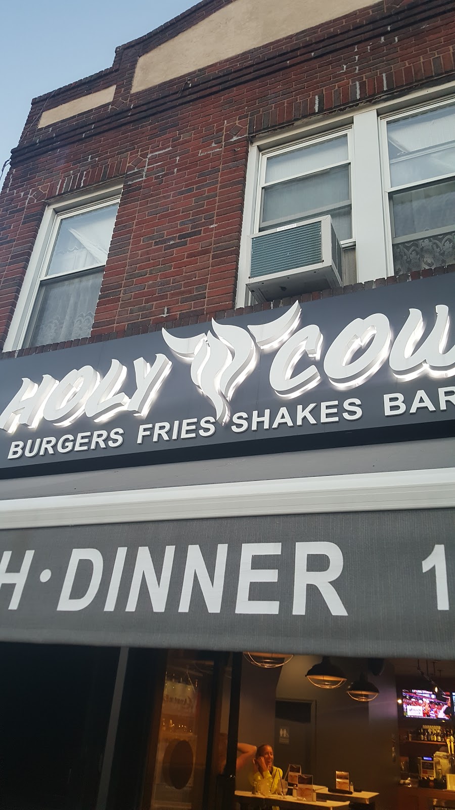 Photo of Holy Cow in Rockville Centre City, New York, United States - 3 Picture of Restaurant, Food, Point of interest, Establishment