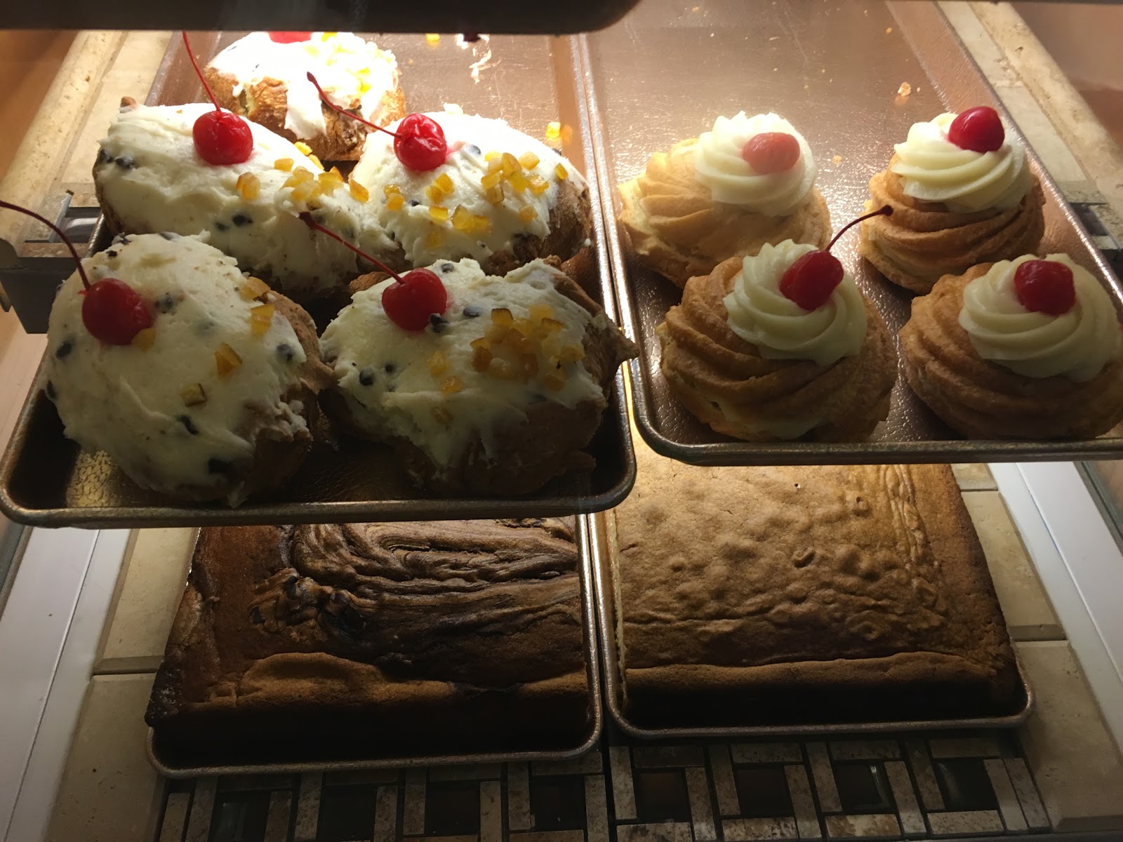 Photo of De Lillo Pastry Shop in Bronx City, New York, United States - 7 Picture of Food, Point of interest, Establishment, Store, Bakery