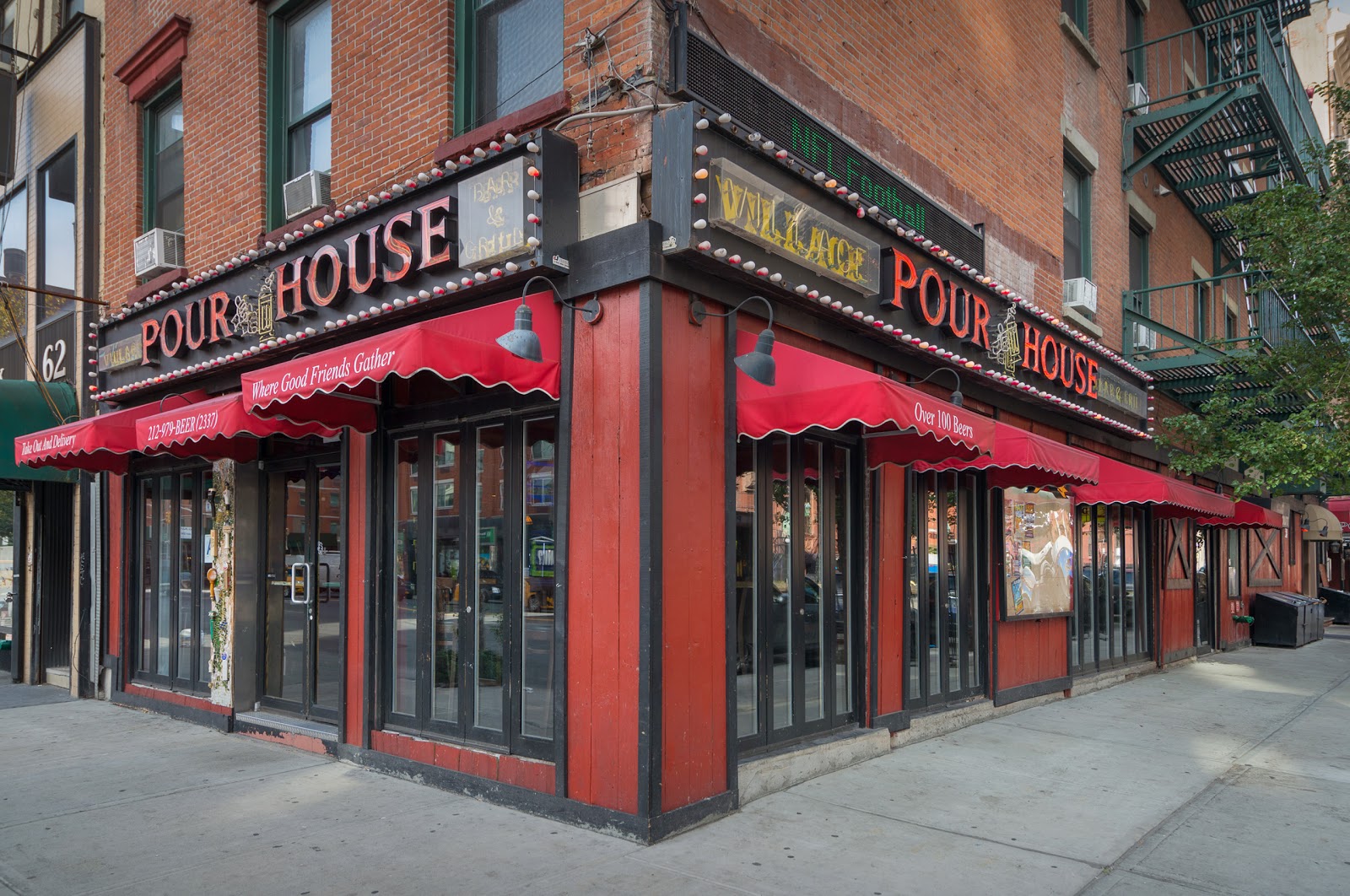 Photo of Village Pourhouse Downtown in New York City, New York, United States - 1 Picture of Restaurant, Food, Point of interest, Establishment, Bar