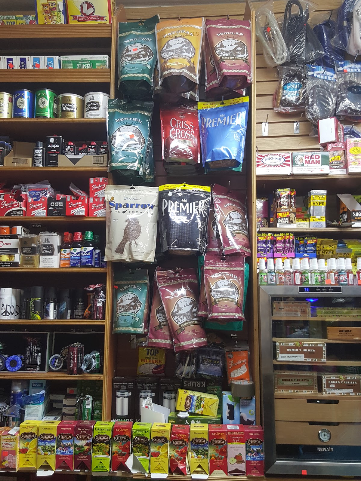 Photo of Dreamer Tobacco Shop in New York City, New York, United States - 9 Picture of Point of interest, Establishment, Store