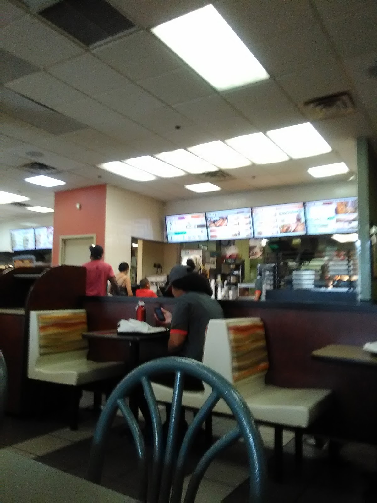 Photo of Burger King in Bronx City, New York, United States - 3 Picture of Restaurant, Food, Point of interest, Establishment