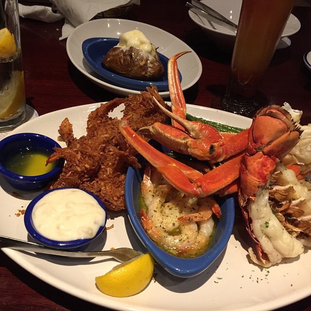 Photo of Red Lobster in Secaucus City, New Jersey, United States - 4 Picture of Restaurant, Food, Point of interest, Establishment, Meal takeaway