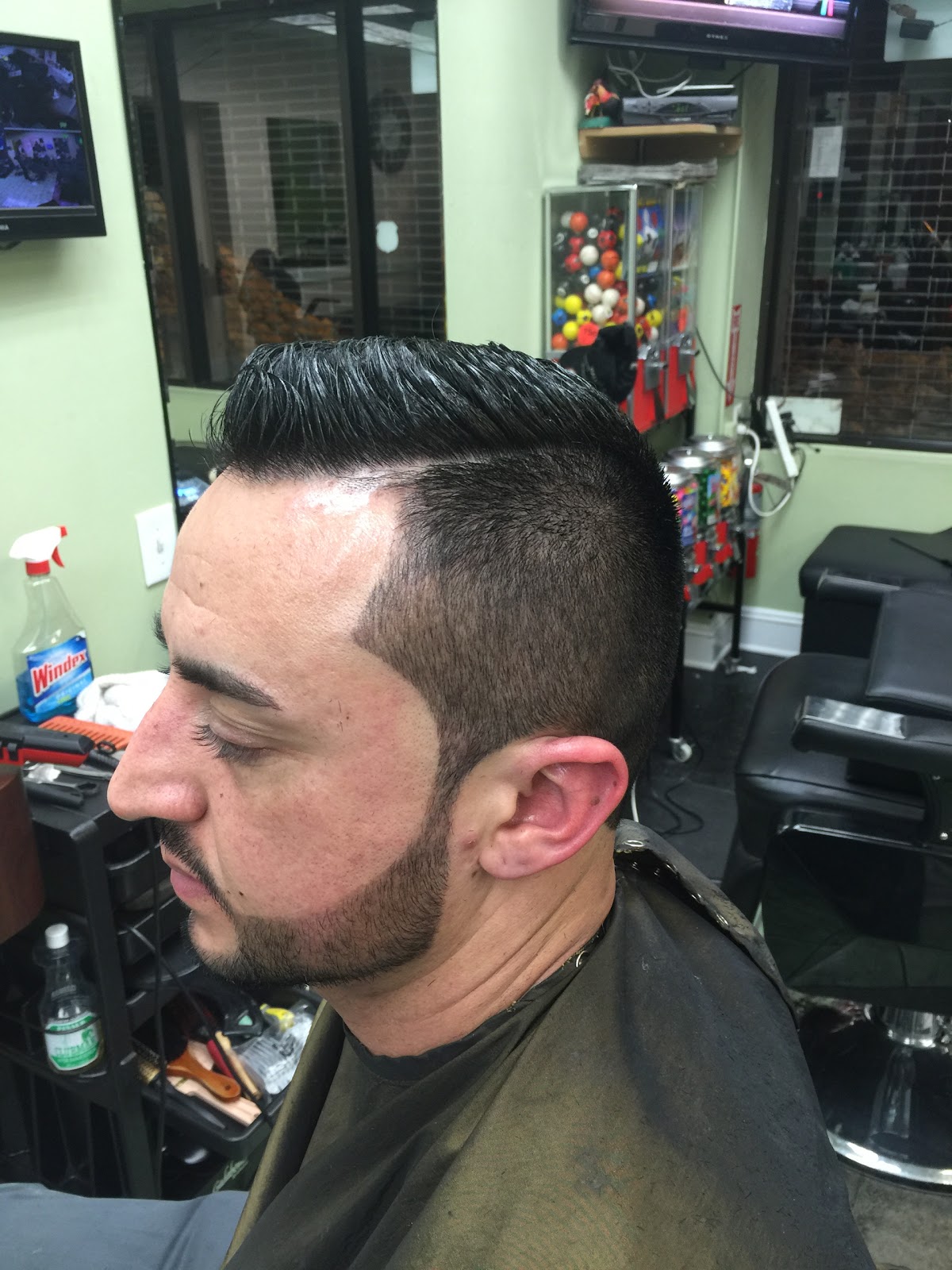 Photo of Step Up Salon & Barbershop in Newark City, New Jersey, United States - 1 Picture of Point of interest, Establishment, Health, Hair care