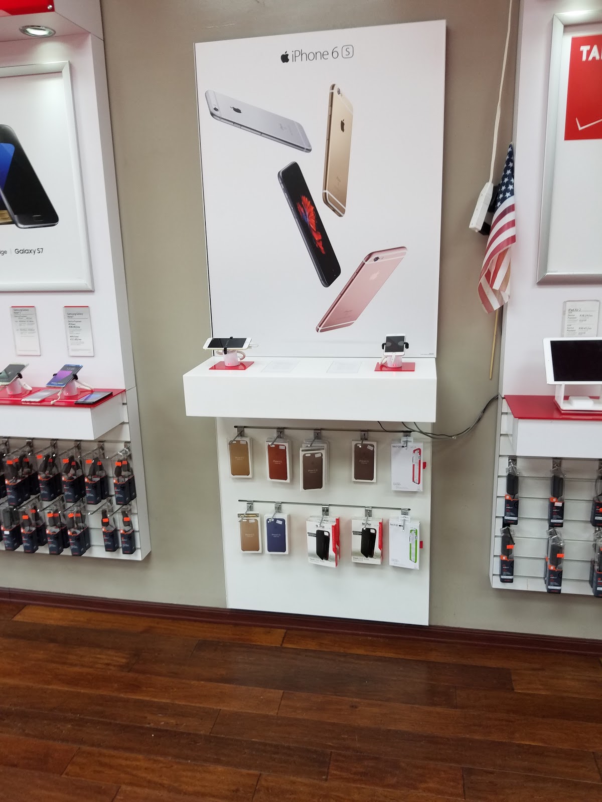 Photo of Maspeth Verizon Wireless in Queens City, New York, United States - 2 Picture of Point of interest, Establishment, Store