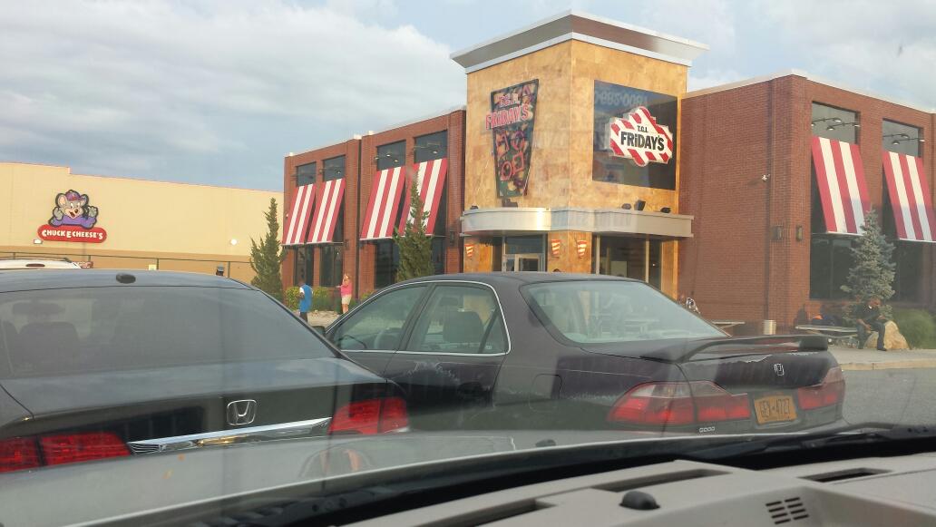 Photo of Dunkin' Donuts in Bronx City, New York, United States - 1 Picture of Restaurant, Food, Point of interest, Establishment, Store, Cafe, Bar, Bakery