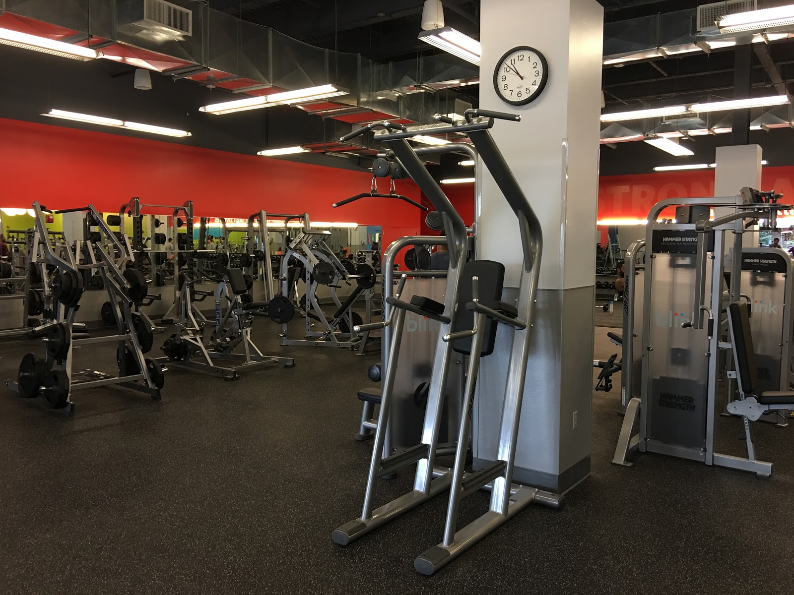 Photo of Blink Fitness Ozone Park in Queens City, New York, United States - 7 Picture of Point of interest, Establishment, Health, Gym