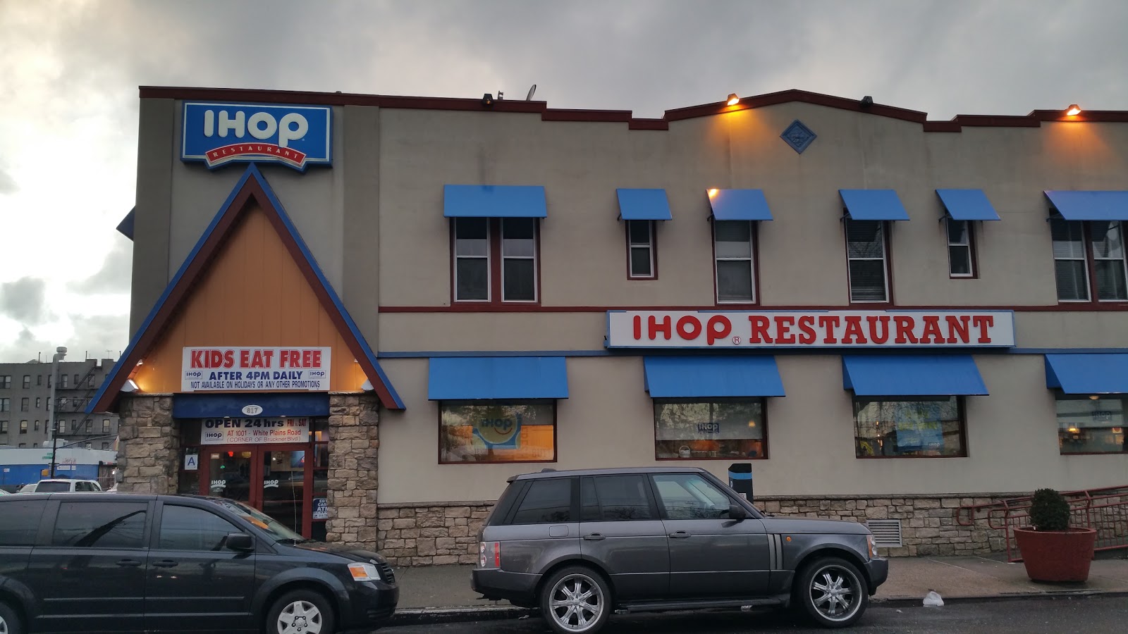 Photo of IHOP in Bronx City, New York, United States - 1 Picture of Restaurant, Food, Point of interest, Establishment