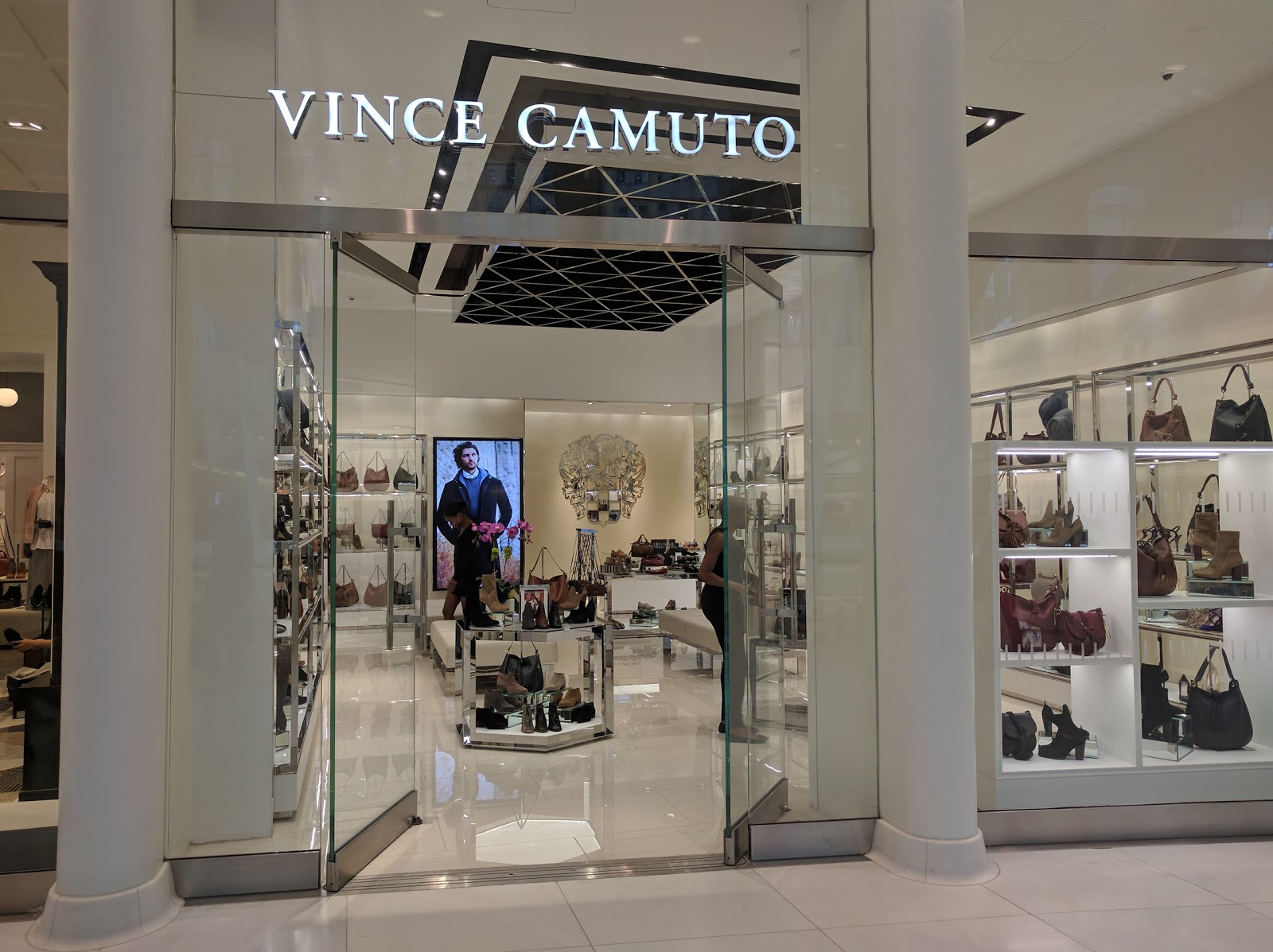 Photo of Vince Camuto in New York City, New York, United States - 2 Picture of Point of interest, Establishment, Store, Clothing store