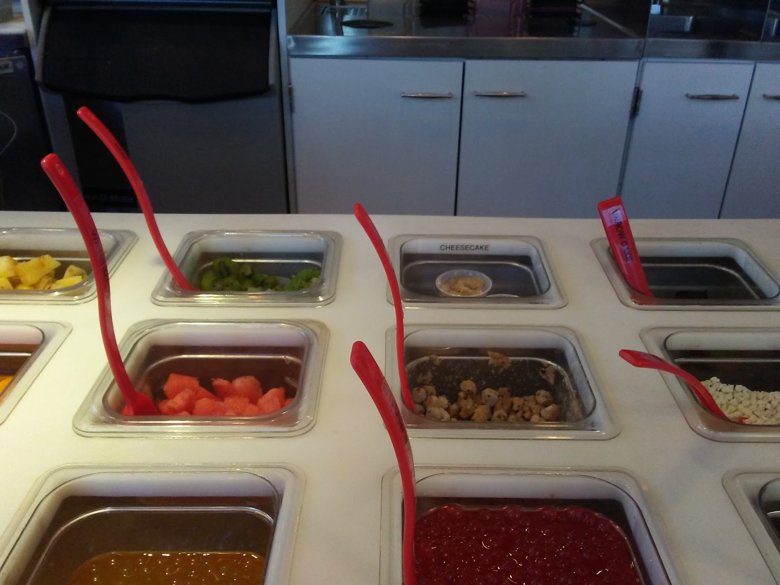 Photo of Red Mango in Queens City, New York, United States - 5 Picture of Food, Point of interest, Establishment, Store