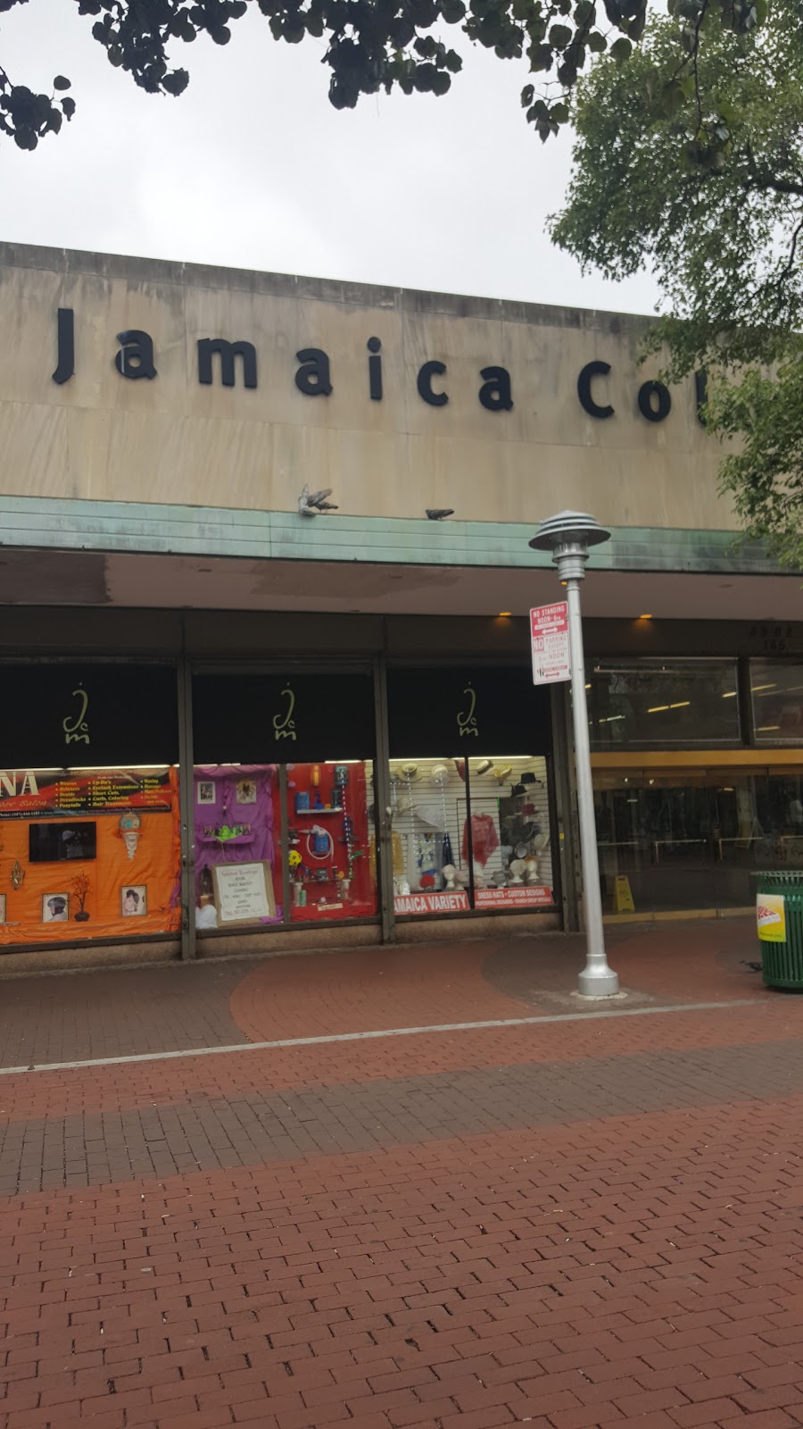 Photo of Jamaica Colosseum Mall in Queens City, New York, United States - 1 Picture of Point of interest, Establishment, Shopping mall