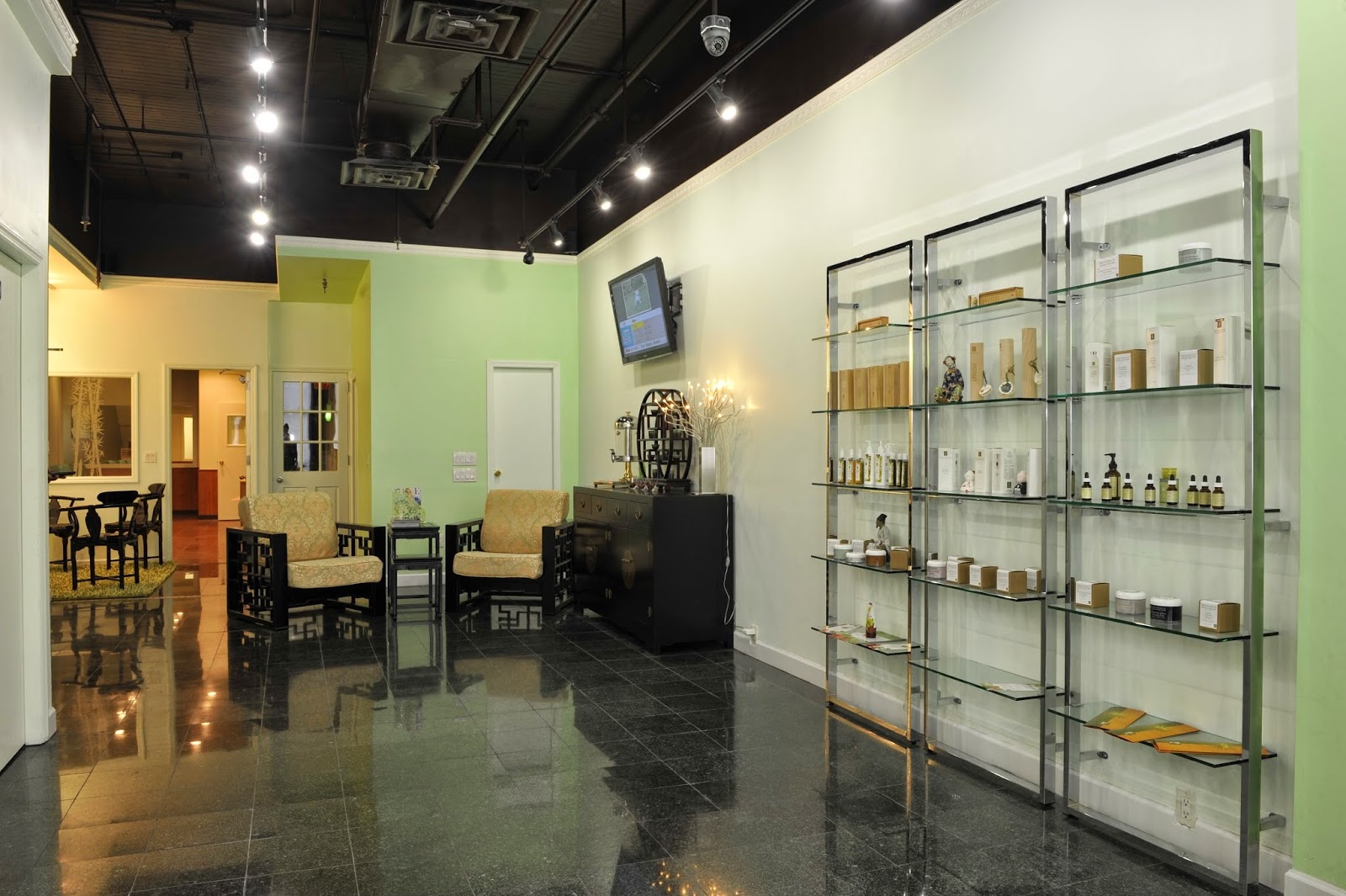 Photo of Whole Health Wellness Medspa in New York City, New York, United States - 9 Picture of Point of interest, Establishment, Health, Spa, Beauty salon, Hair care