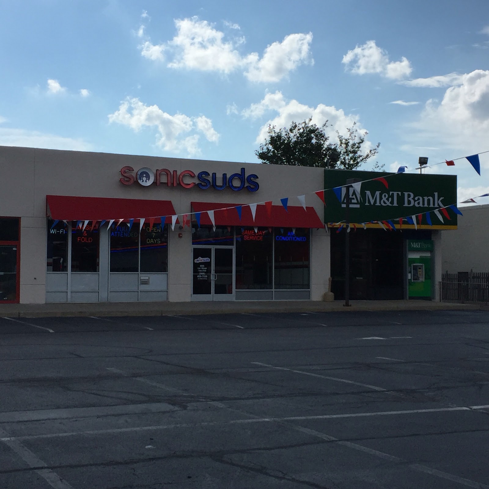 Photo of SonicSuds Laundromat of Garfield in Garfield City, New Jersey, United States - 4 Picture of Point of interest, Establishment, Laundry