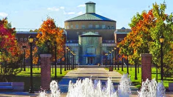 Photo of College of Staten Island Library in Staten Island City, New York, United States - 1 Picture of Point of interest, Establishment, Library