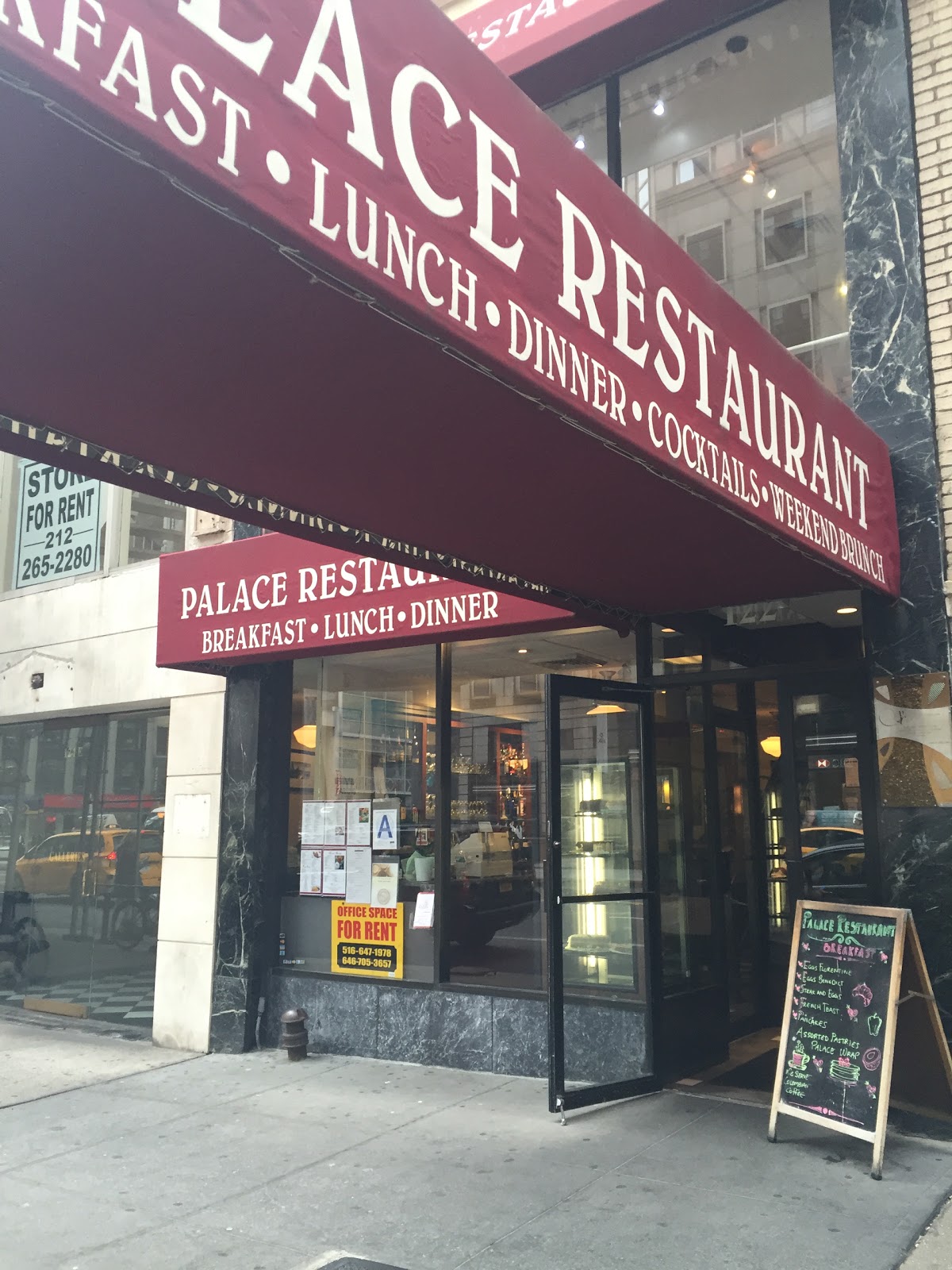 Photo of Palace Restaurant in New York City, New York, United States - 4 Picture of Restaurant, Food, Point of interest, Establishment, Store, Cafe