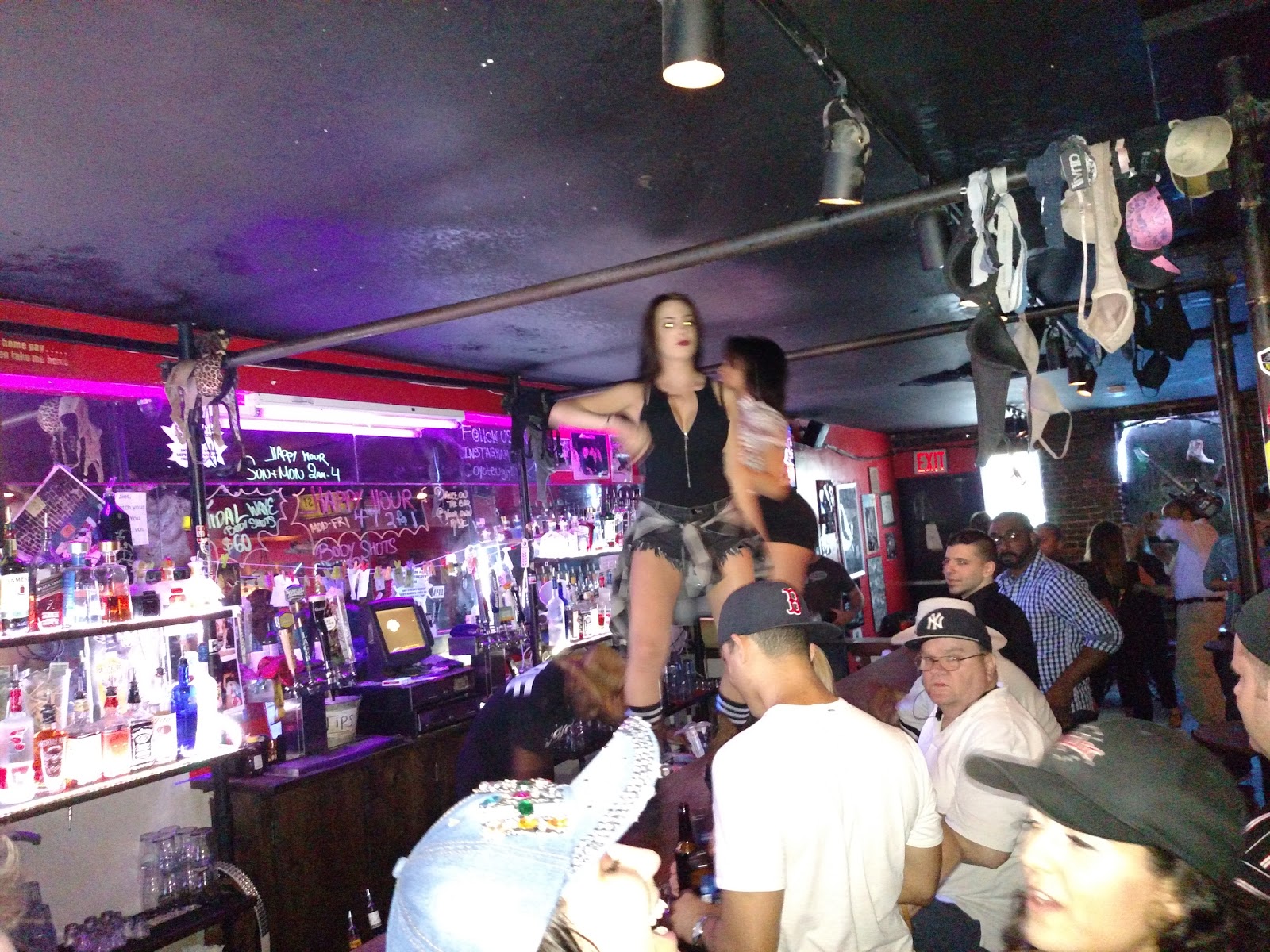 Photo of Coyote Ugly in New York City, New York, United States - 4 Picture of Point of interest, Establishment, Bar