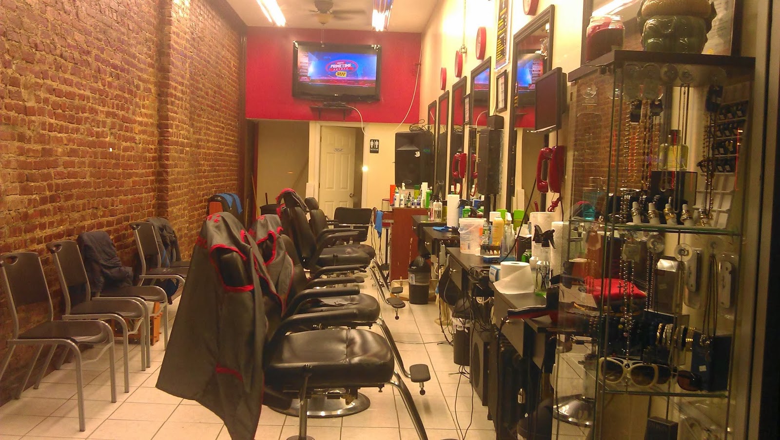 Photo of Magic Barber Shop in Bronx City, New York, United States - 1 Picture of Point of interest, Establishment, Health, Hair care