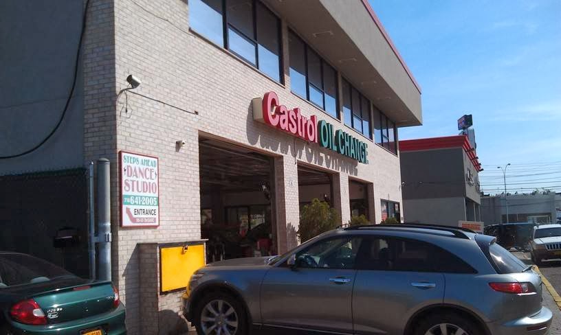Photo of Crossbay Car Wash And Oil Change in Ozone Park City, New York, United States - 3 Picture of Point of interest, Establishment, Car repair, Car wash