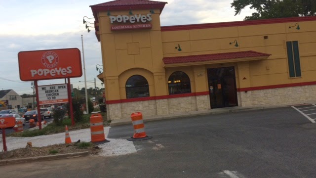 Photo of Popeyes Louisiana Kitchen in Little Ferry City, New Jersey, United States - 1 Picture of Restaurant, Food, Point of interest, Establishment