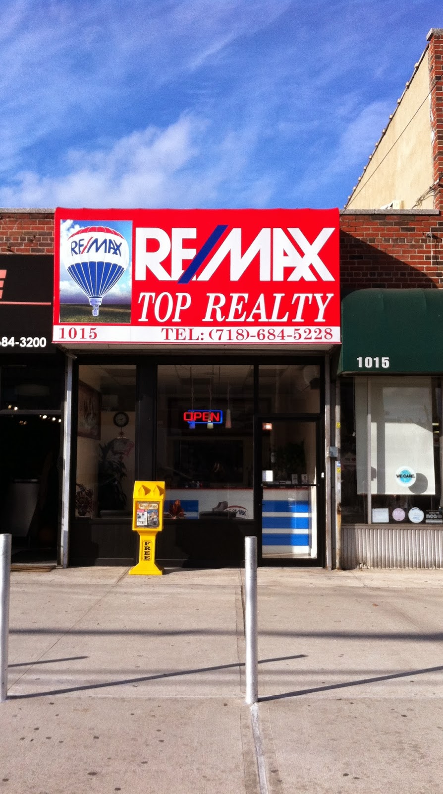 Photo of Re/Max Top in Bronx City, New York, United States - 1 Picture of Point of interest, Establishment, Real estate agency