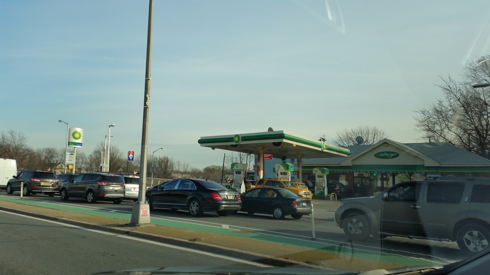 Photo of BP in Woodside City, New York, United States - 2 Picture of Point of interest, Establishment, Gas station, Car repair