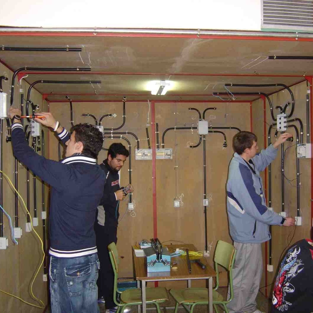 Photo of Clases de Electricidad - Polytechnic Training Center in Occupations and Trades in Queens City, New York, United States - 1 Picture of Point of interest, Establishment, Electrician