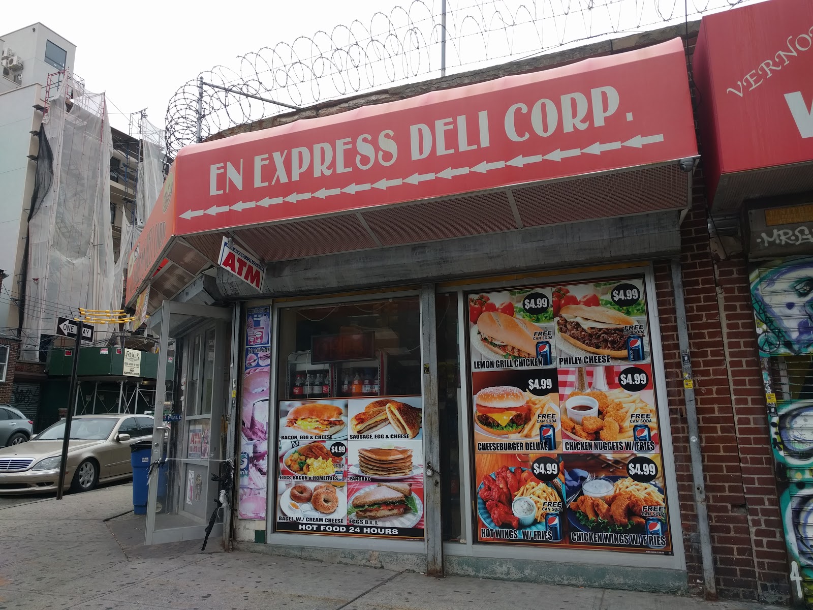 Photo of En Express Deli Corp. in Astoria City, New York, United States - 1 Picture of Food, Point of interest, Establishment, Store