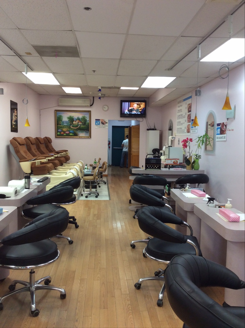 Photo of Elite Nail & Spa II in East Rockaway City, New York, United States - 3 Picture of Point of interest, Establishment, Beauty salon, Hair care
