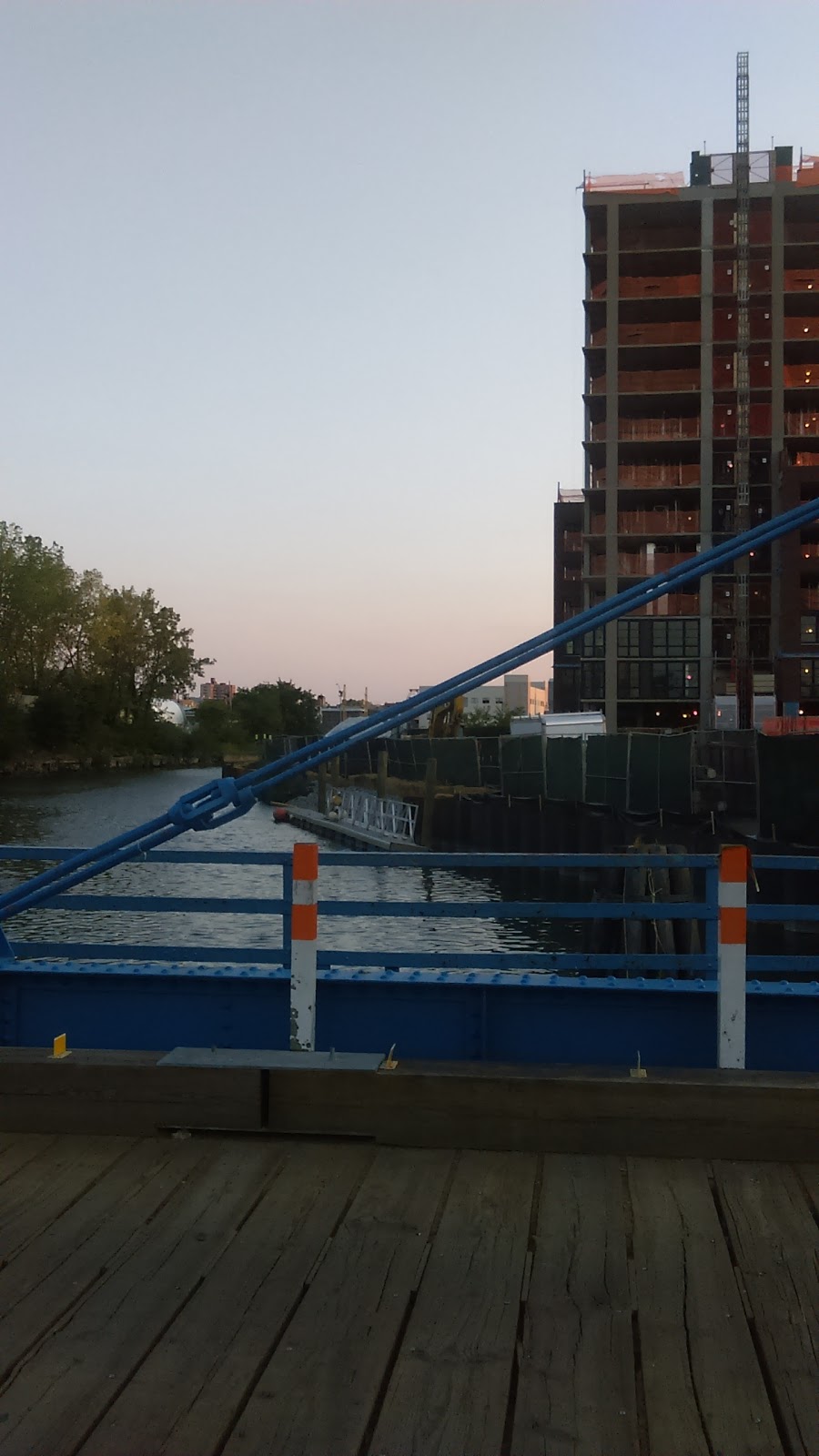 Photo of Carroll Street Bridge in Brooklyn City, New York, United States - 6 Picture of Point of interest, Establishment, Car repair, Lawyer