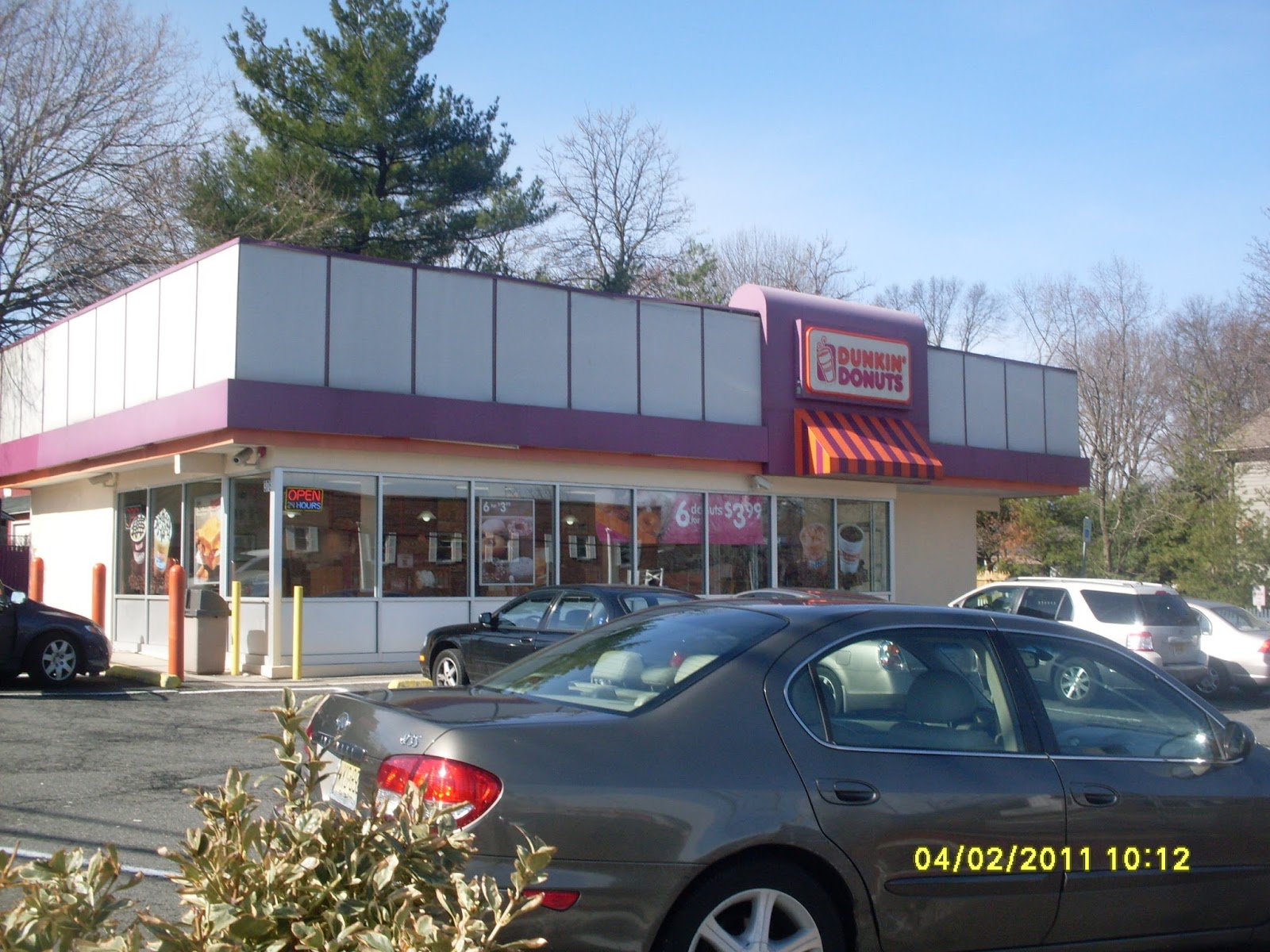 Photo of Dunkin' Donuts in Cedar Grove City, New Jersey, United States - 1 Picture of Restaurant, Food, Point of interest, Establishment, Store, Cafe, Bar, Bakery