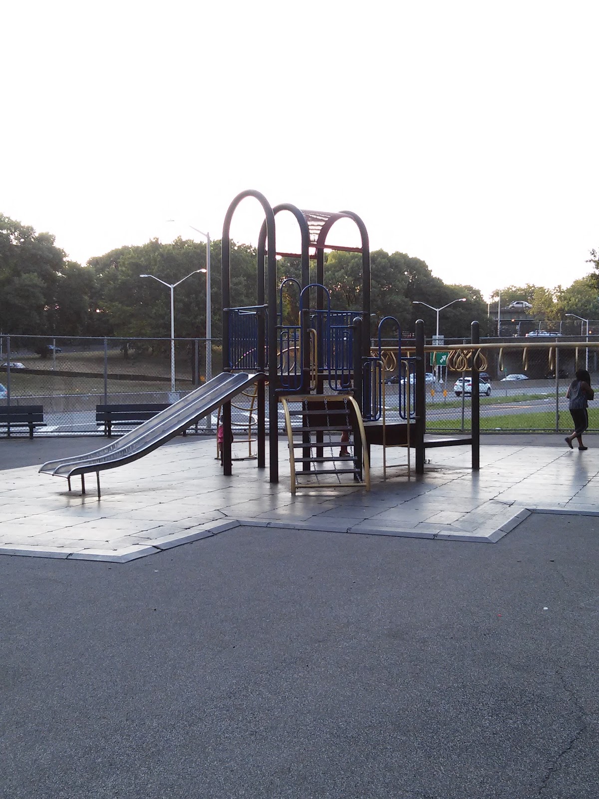 Photo of Metcalf Park in Bronx City, New York, United States - 1 Picture of Point of interest, Establishment, Park