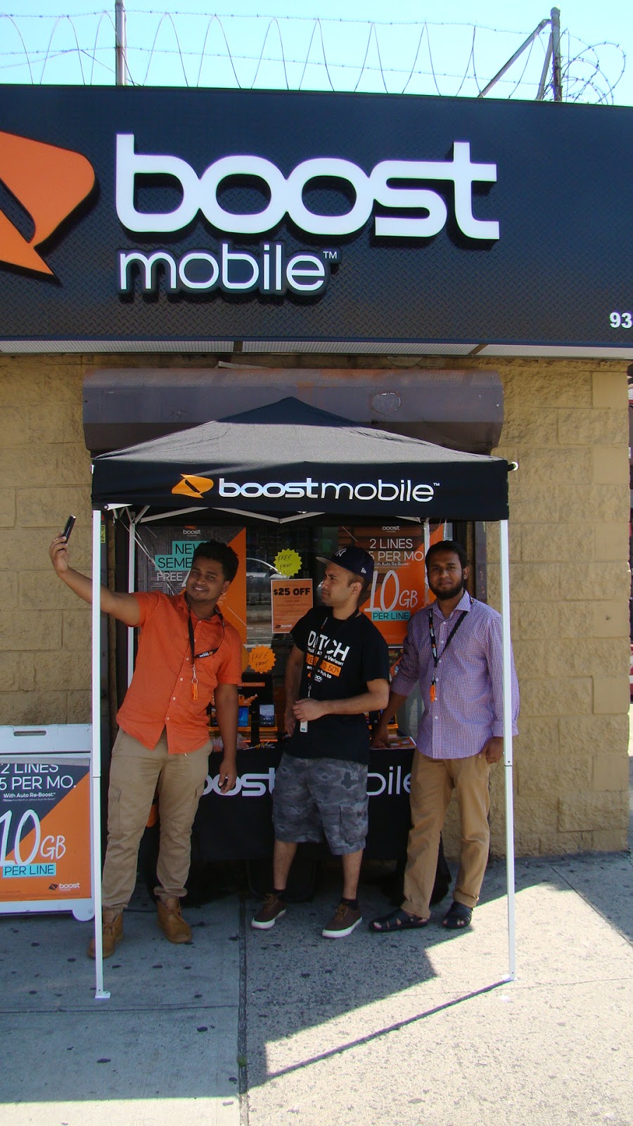Photo of Boost Mobile by LTE WIRELESS in Brooklyn City, New York, United States - 6 Picture of Point of interest, Establishment, Store